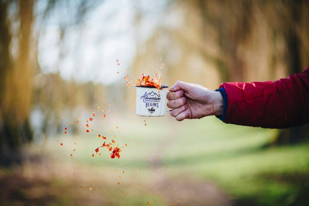Campzilla Shop Emailletasse