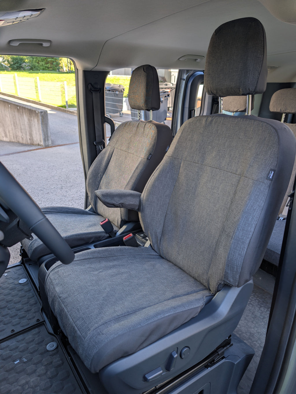 Sitzbezüge auf Maß - Kia PV5 Passenger / Kia Cargo, 2 Vordersitze