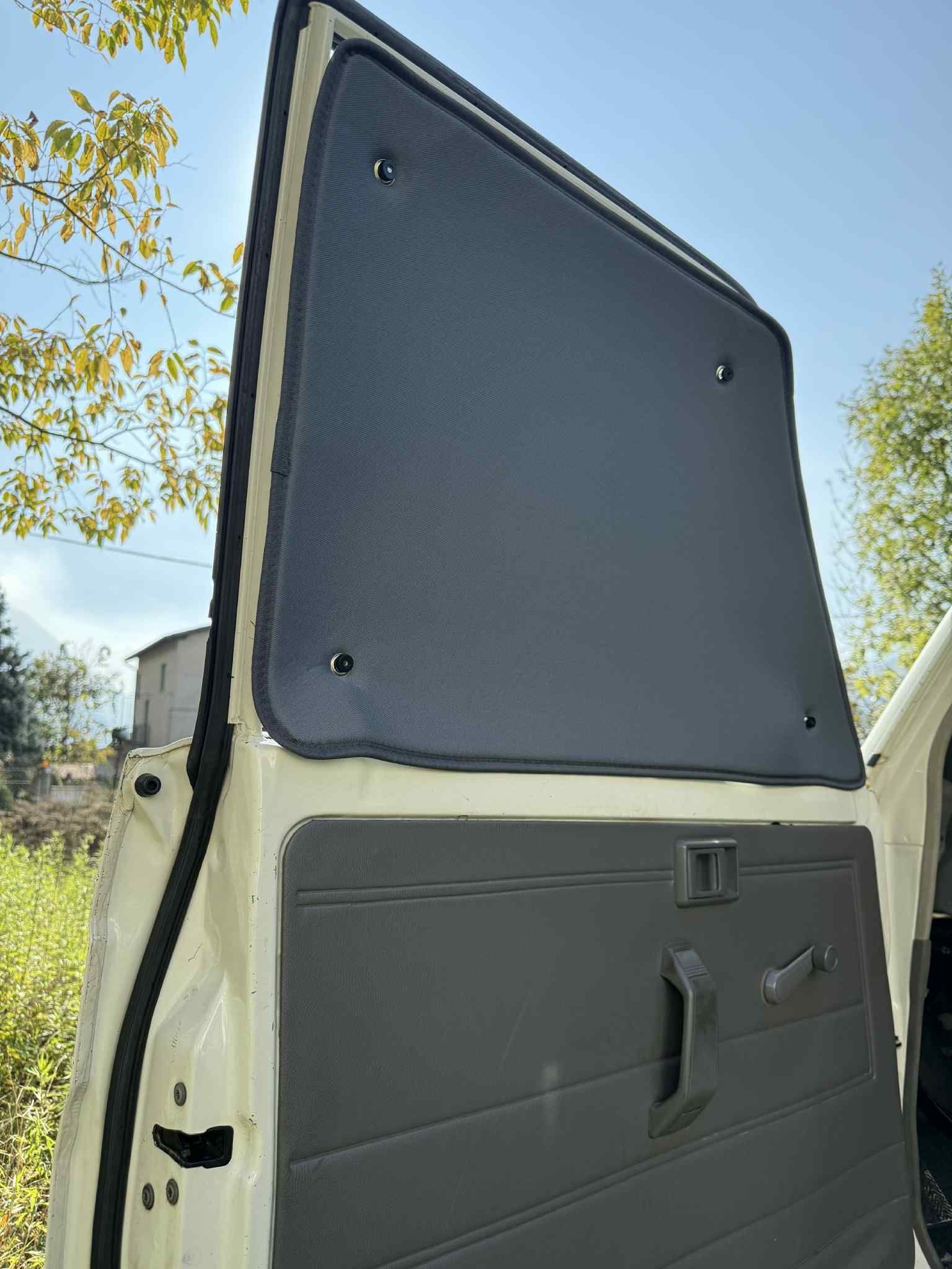 Oscuranti termici Toyota Land Cruiser HZJ 78