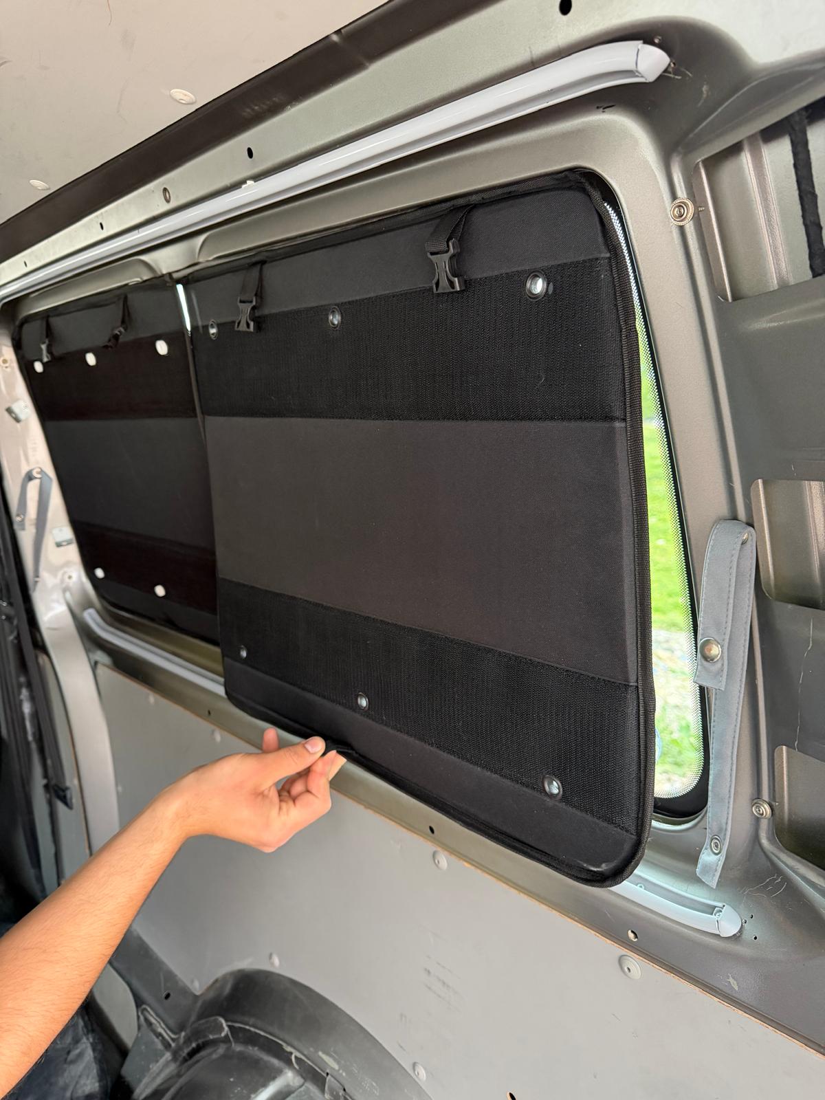 Fenstertaschen für VW T5, T6, T6.1 Caravelle, Transporter mit kurzem oder langem Radstand
