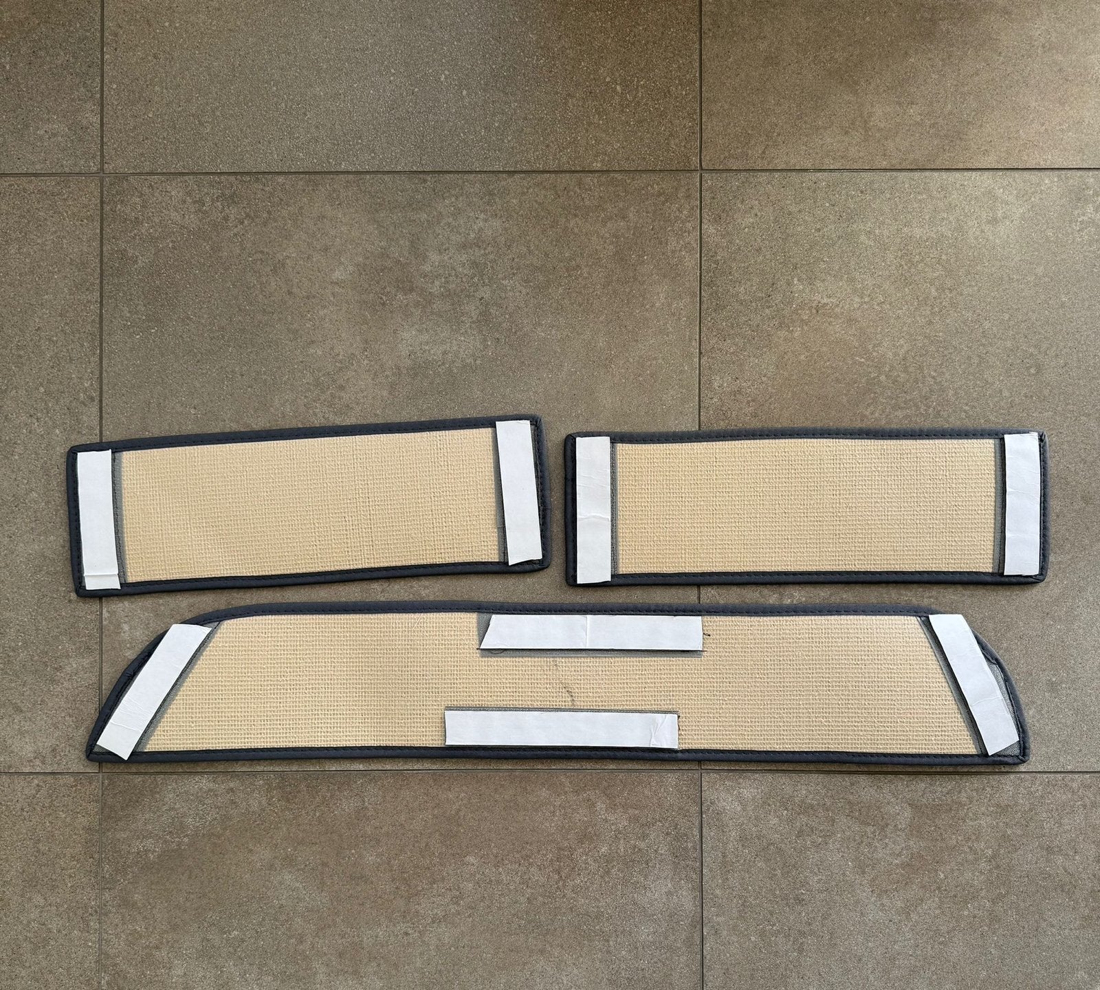 Tappetini per soglia - VW T5/T6/T6.1 California, Multivan (porte anteriori e laterale)