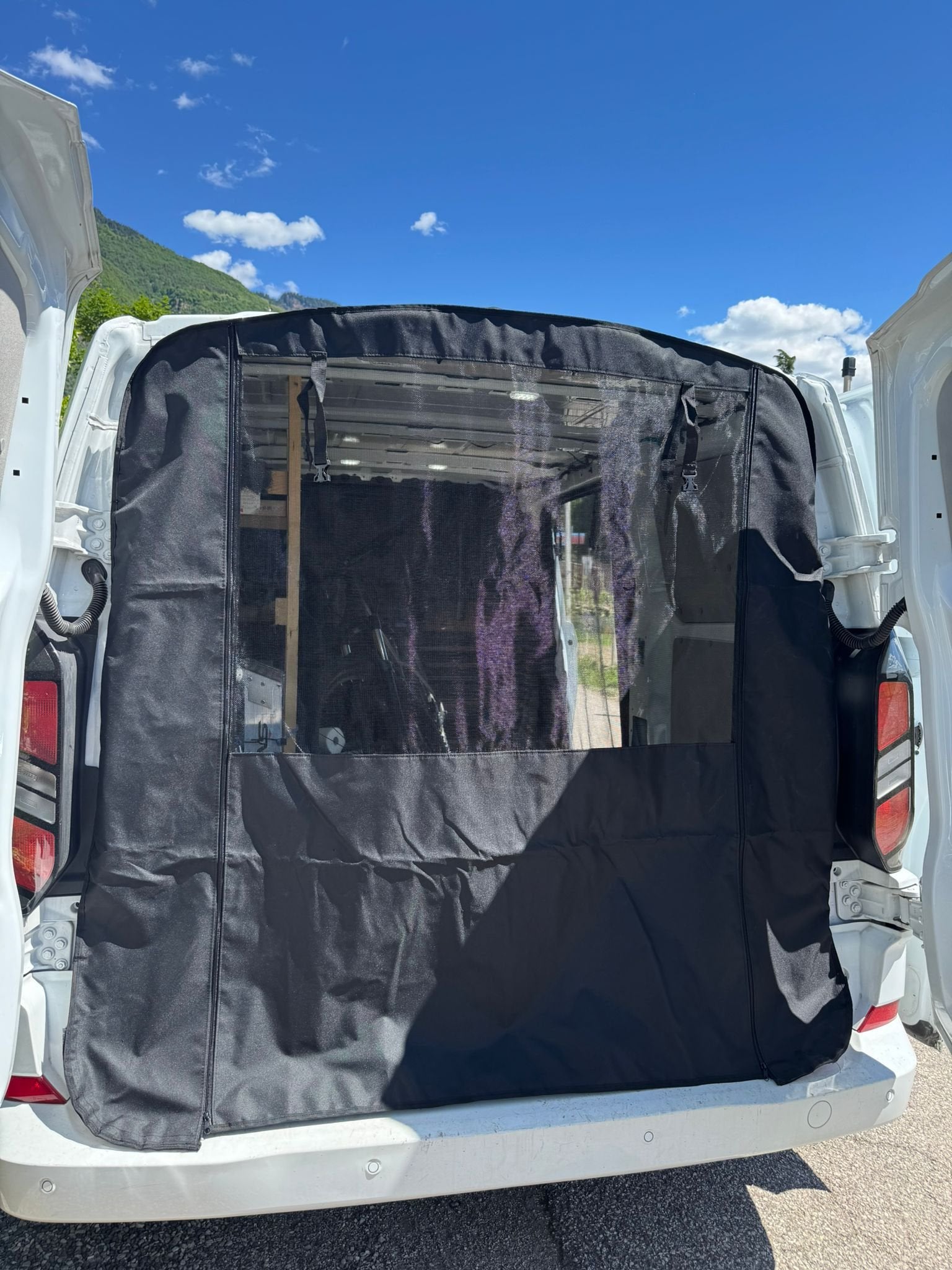 Zanzariera – portellone posteriore Ford Tourneo / Transit Custom dal 2023 (V710)
