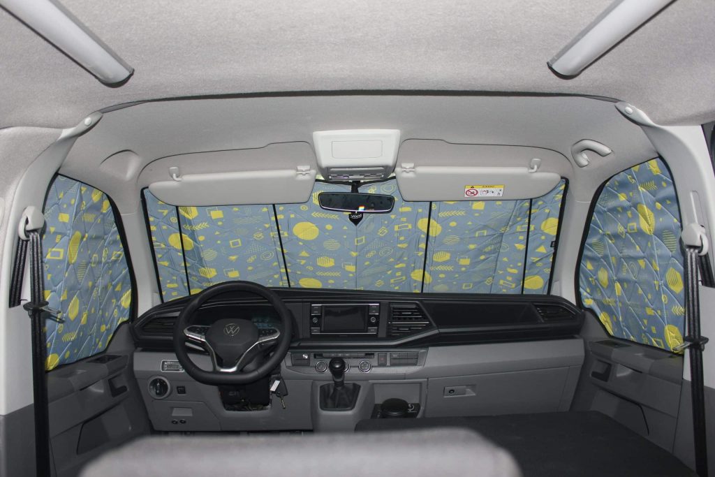 Campzilla Shop Thermomatte Fahrerhaus komplett Magnetisch gelb scaled 7