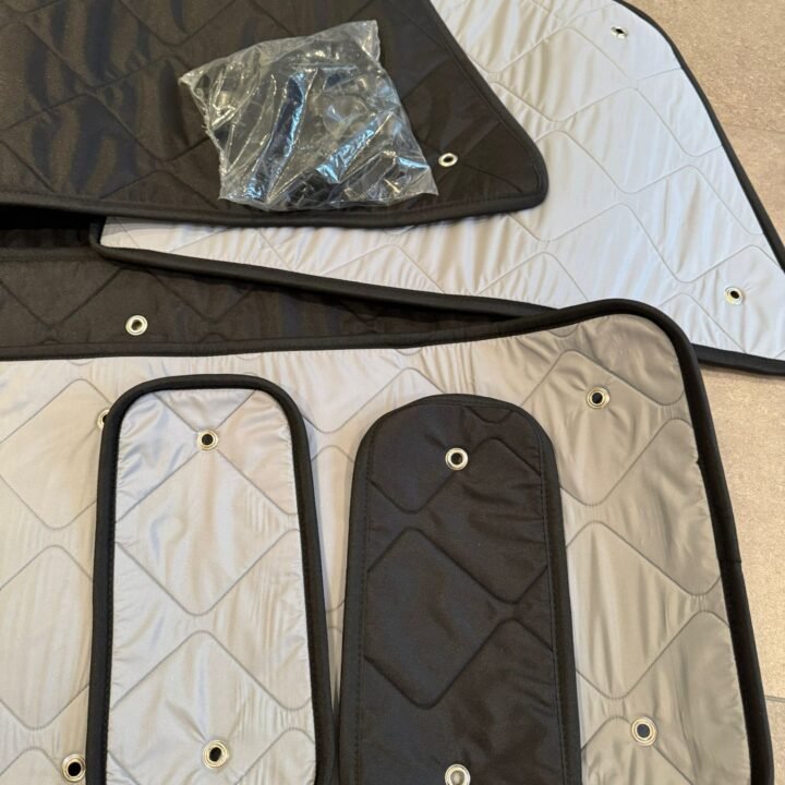 Oscuranti termici - Land Rover Defender 110 - su misura in alta qualità