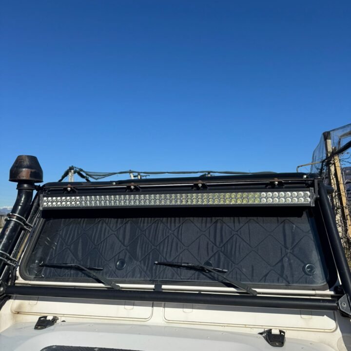 Oscuranti termici - Land Rover Defender 110 - su misura in alta qualità