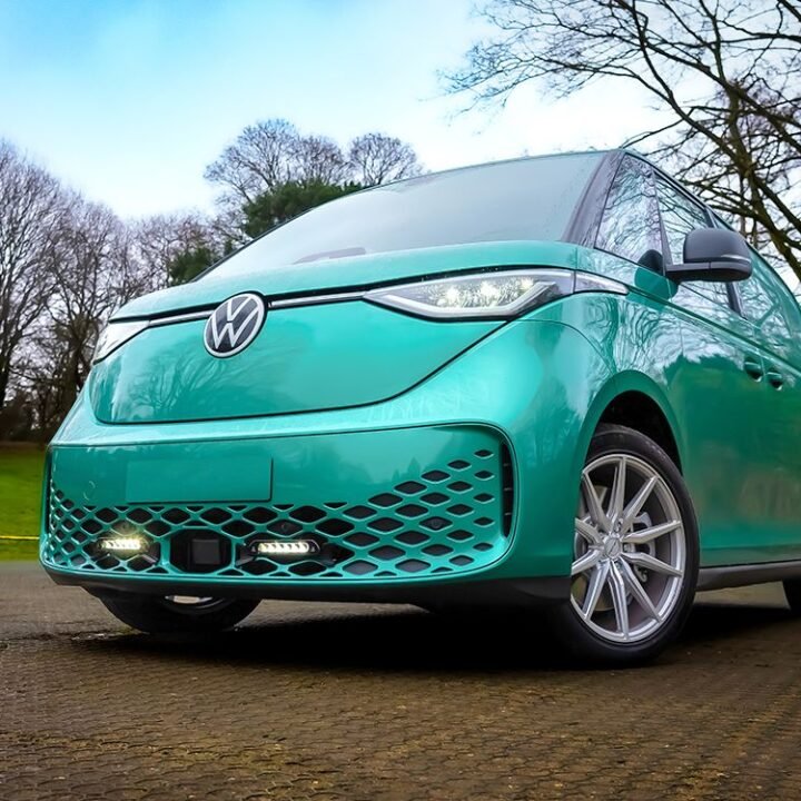 Lazer LED Linear-6 – Kühlergrill-Einbausatz für VW ID.Buzz (2023+)
