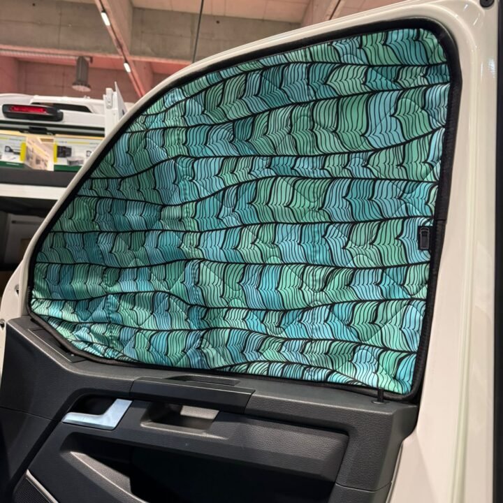Magnetic thermal blinds - VW T7 New California, Multivan, 3 pieces