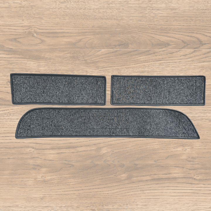 Door sill mats – VW T5 / T6 / T6.1 California, Multivan (front and sliding doors)