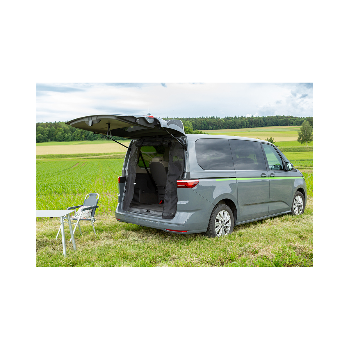 Zanzariera magnetica per portellone posteriore – VW T7 New California, VW T7 Multivan, VW T7 New Transporter - immagine 2